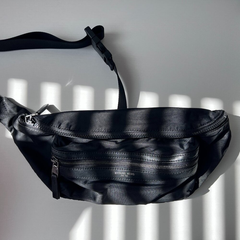 Michael Kors Mens Black Nylon Waist Bag - USED